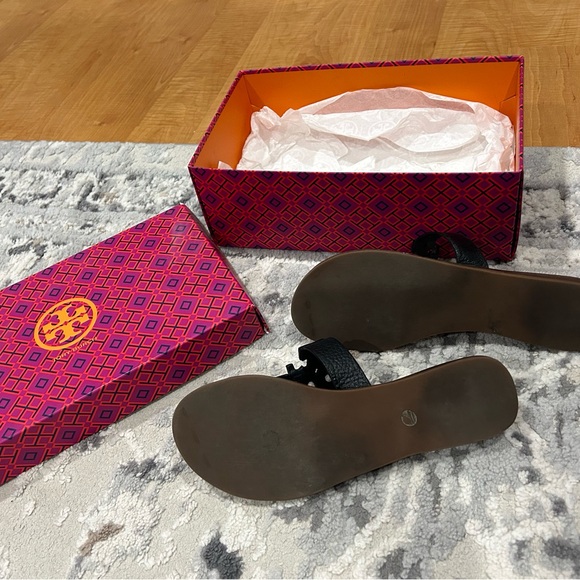 Moore Leather Thong Sandal Tory Burch - Picture 3 of 6